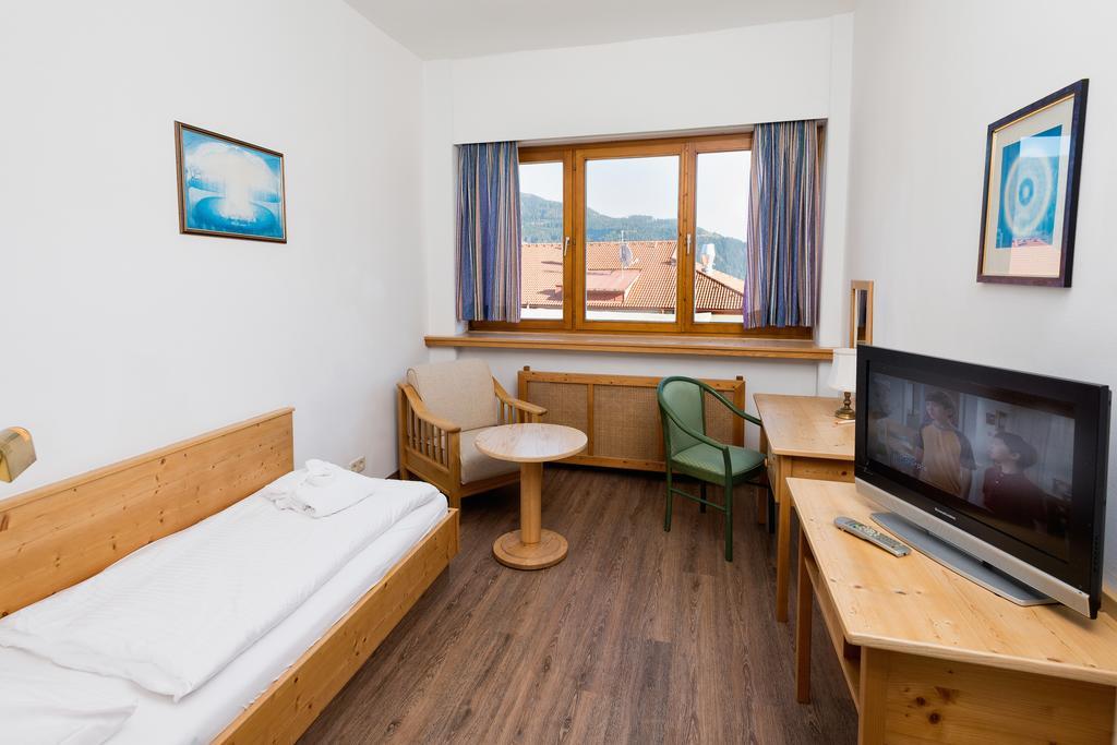 Gesundheitsresort Agathenhof Micheldorf  Екстер'єр фото
