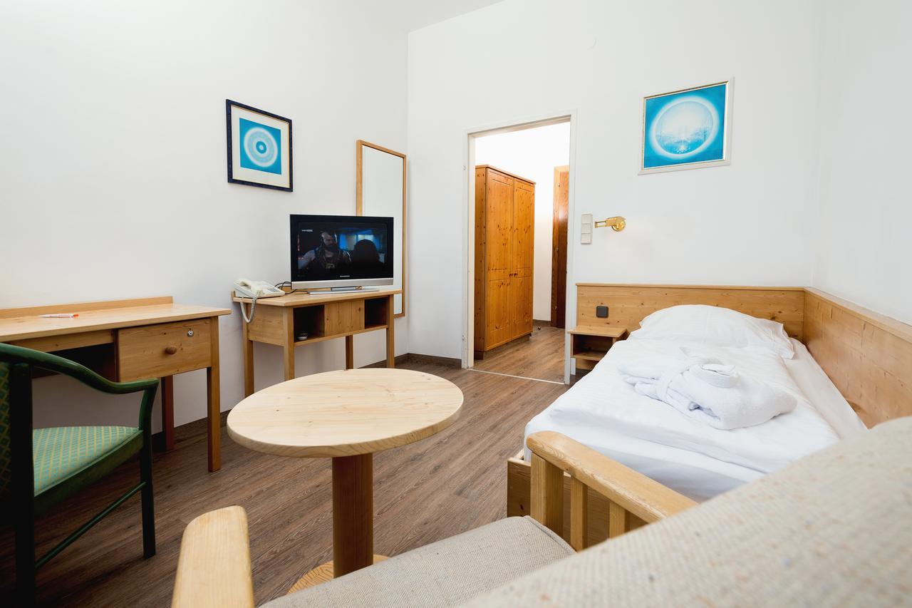 Gesundheitsresort Agathenhof Micheldorf  Екстер'єр фото