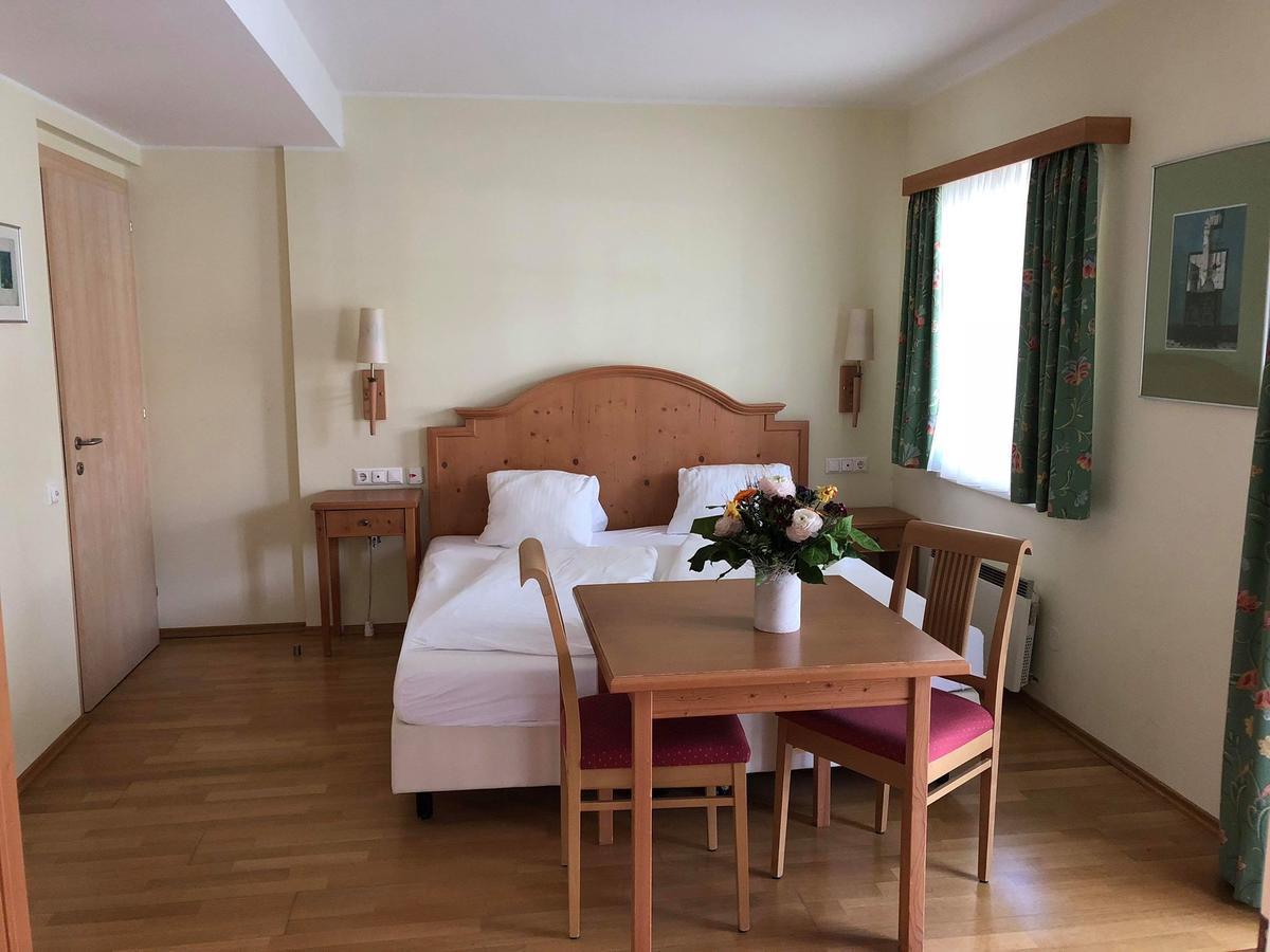 Gesundheitsresort Agathenhof Micheldorf  Екстер'єр фото